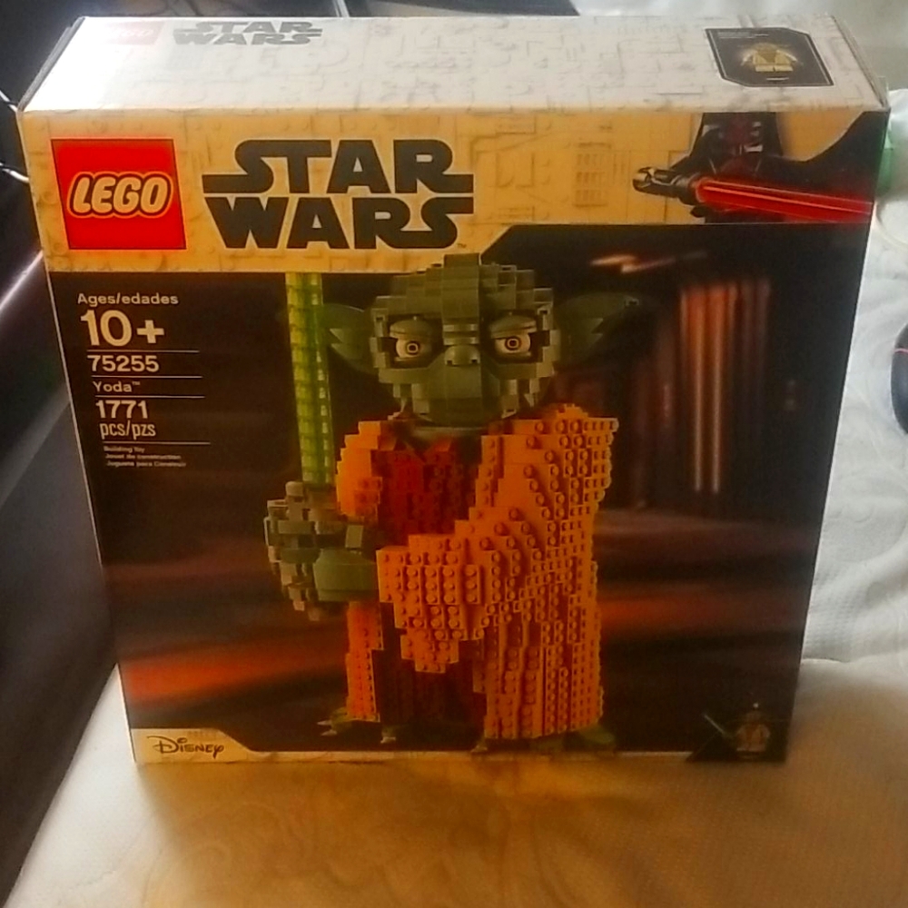 LEGO Star Wsrs 75255 yoda